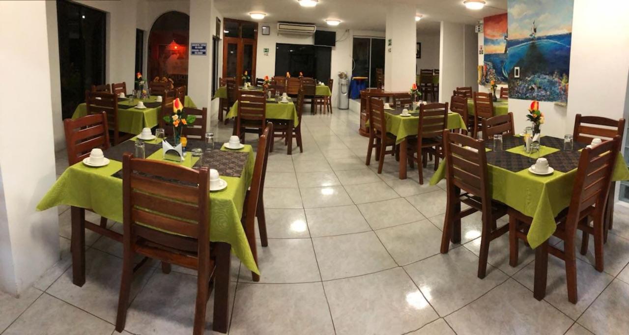 Hotel Dejavu Puerto Ayora  Luaran gambar